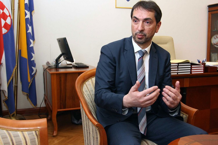 Čavara za "Nezavisne": Ne možemo kao "guske u magli" trčati za foteljama