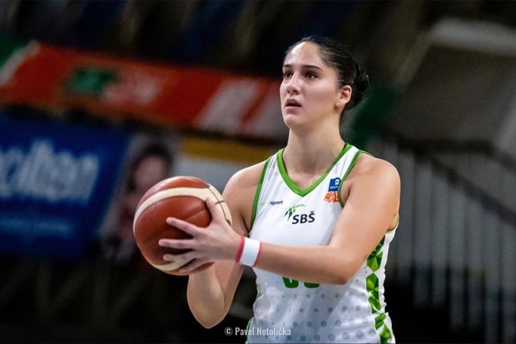 "Orlice" prave drim tim: Stigle Nikolina Zubac i Milina Mišeljić
