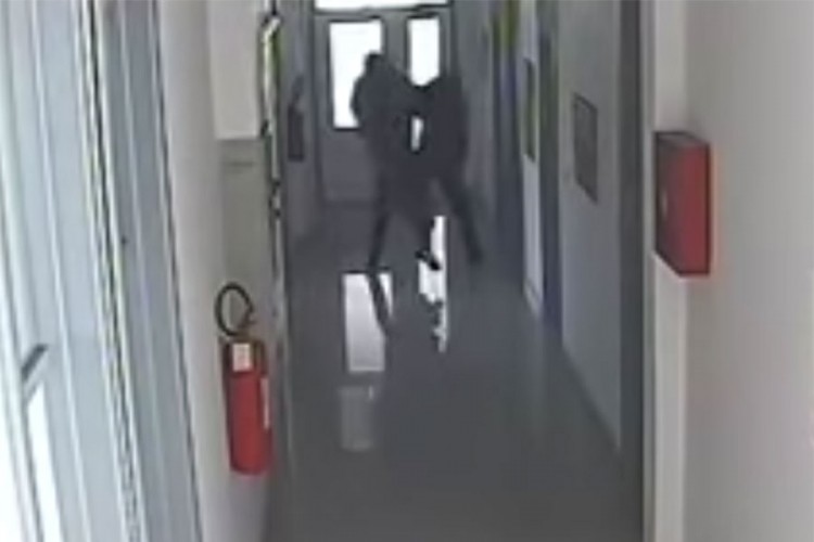 Objavljen snimak tuče u kojoj je učestvovao odbornik Dražen Dunđer