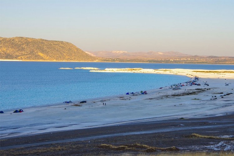 Turski Maldivi - ljekovito jezero čije tajne proučava i NASA