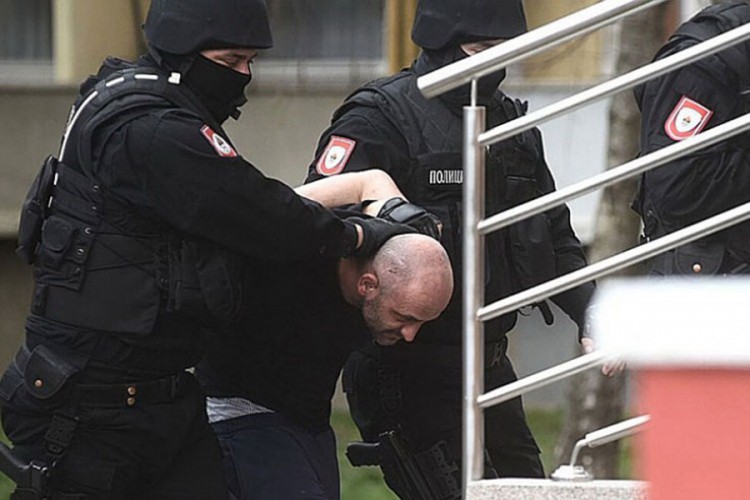 Rasturao drogu, pucao na policiju, prijetio taksisti - dobio 12 godina robije