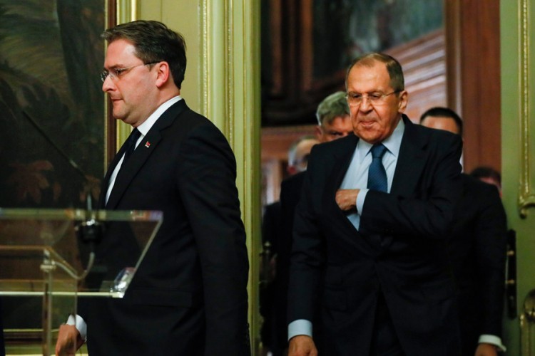 Lavrov o "non-paperu": Veoma opasne igre