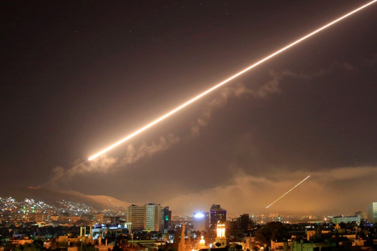 Rusi bombardovali teroriste u Siriji, ubijeno oko 200 militanata