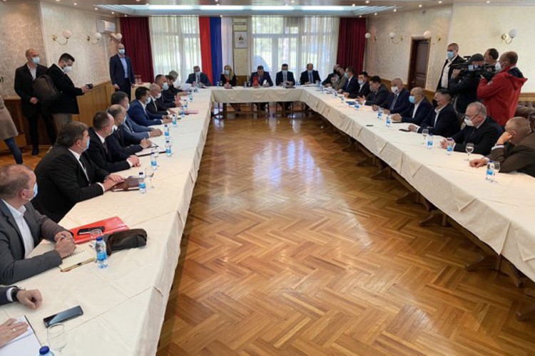 Lideri vladajućih stranaka u RS: Želimo ekonomski rast