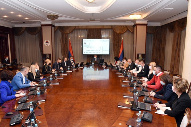 Posebna sjednica Vlade RS: Prihvaćeno zaduženje emisijom obveznica