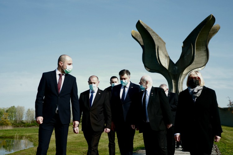 Komemoracija u Jasenovcu, ipak, u sjenci politike
