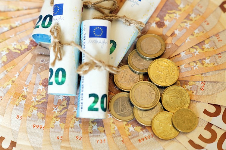 Njemačka se zadužuje 60 milijardi evra