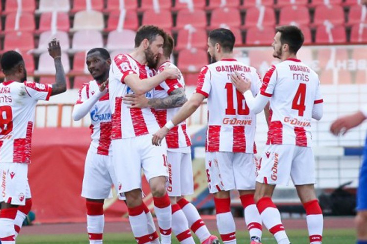 Zvezda ubjedljiva u Inđiji, na korak od odbrane titule