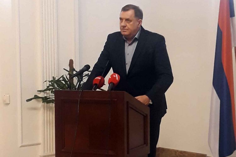 Dodik: Licemjerje PIK-a razotkrio non pejper