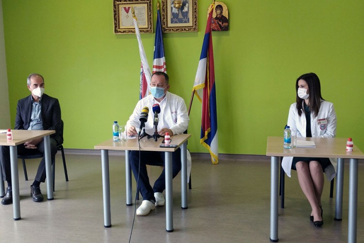 Ljekari bijeljinske bolnice rade najsavremenije operacije katarakte
