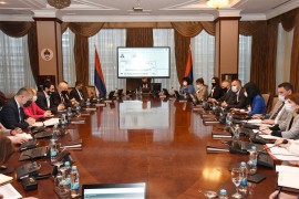 Dozvoljen rad bioskopima i bazenima u Srpskoj