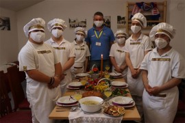 Šest osoba iz Daun sindrom centra na gastro-festivalu u Moskvi