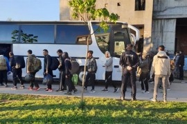 Oko 250 migranata premještno u kamp Lipa
