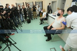 Vakcinisano samo 30 medijskih radnika, ostali na čekanju