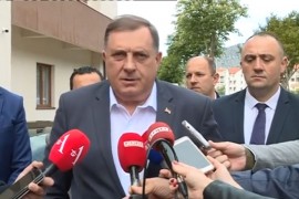 Dodik: U FBiH pokušavaju da otmu srpsku imovinu, formirati pravni tim