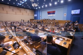 Počela sjednica Skupštine RS o setu zakona o povećanju plata