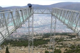 Stakleni vidikovac – nova atrakcija na mostarskoj Fortici