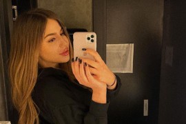 Kćerka Zdravka Čolića sve više privlači pažnju izazovnim fotkama