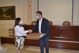 19 centara za socijalni rad dobili računare
