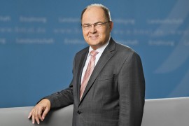 Šmit posvađao vlast i opoziciju u Srpskoj