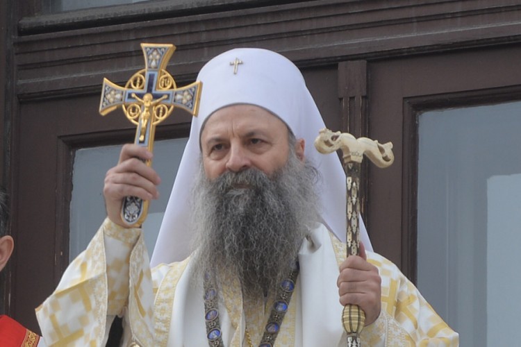 Vaskršnja poslanica patrijarha Porfirija i vladika