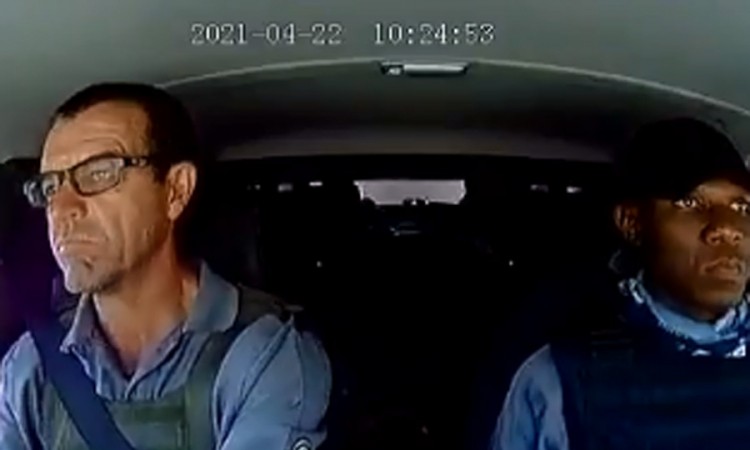 Pokušali opljačkati vozilo s novcem, potez bivšeg policajca sve oduševio