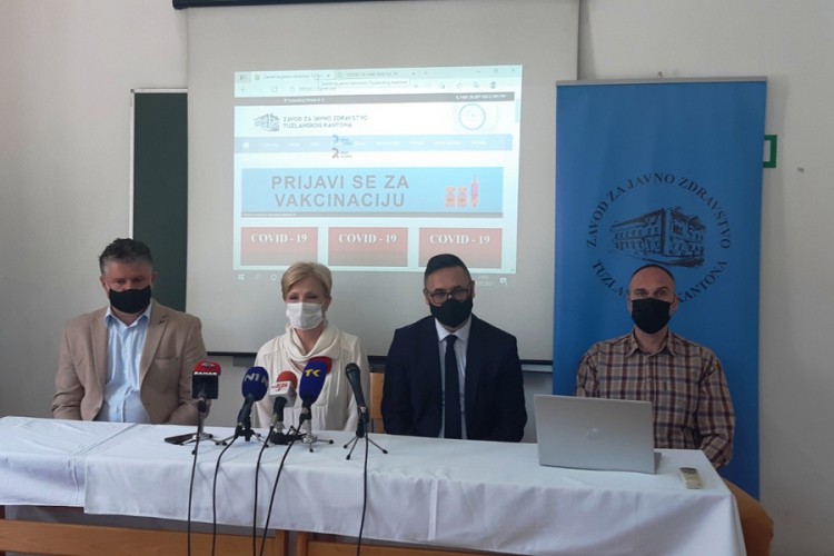 Aktivirana online platforma za prijavu vakcinacije TK