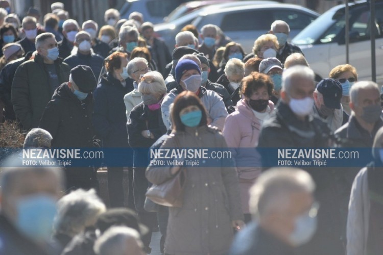 Vakcinacija starijih od 65 godina u petak u Banjaluci bez zakazivanja