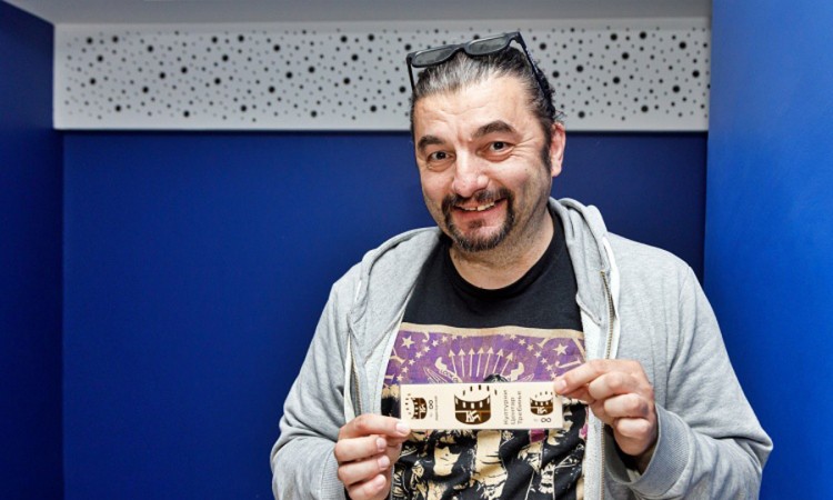 Trebinjcu doživotna bioskopska karta: Nema filma u kinu koji nije pogledao