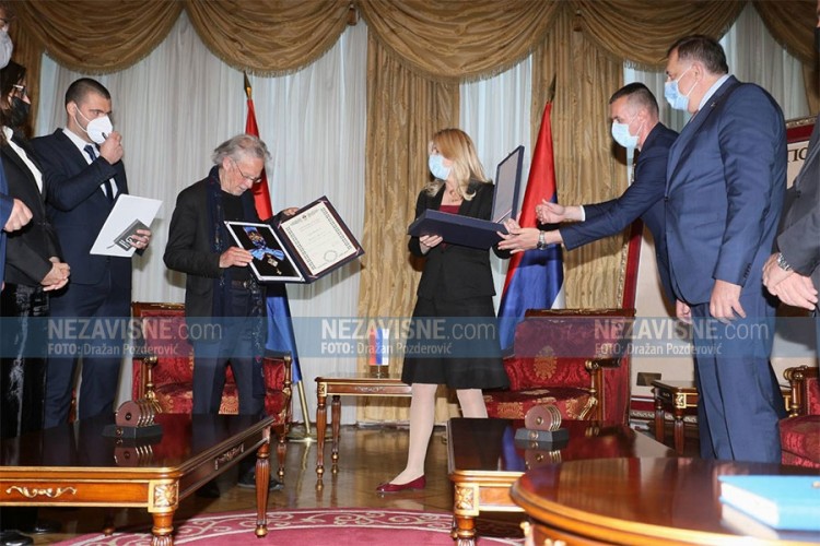 Handkeu uručen Orden Republike Srpske