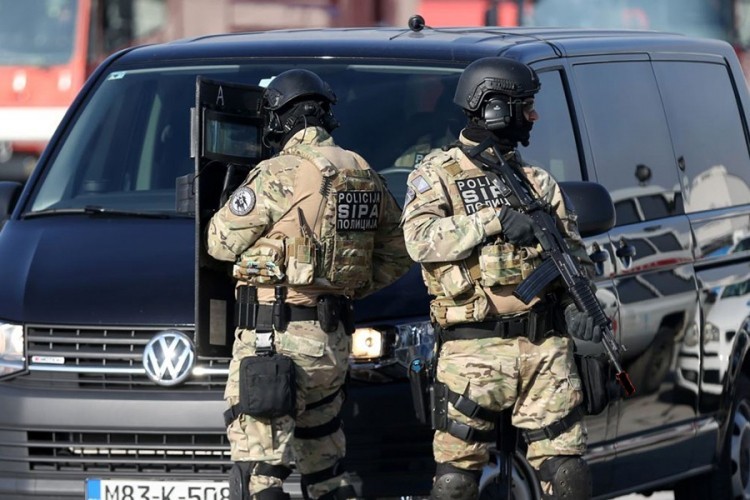 Velika akcija SIPA u Sarajevu, pretresi na devet lokacija zbog droge