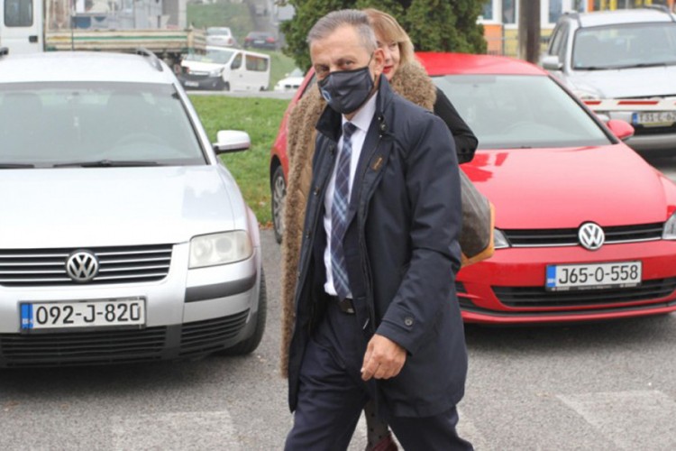 Tužilaštvo traži ukidanje oslobađajuće presude Osmici i Pekiću