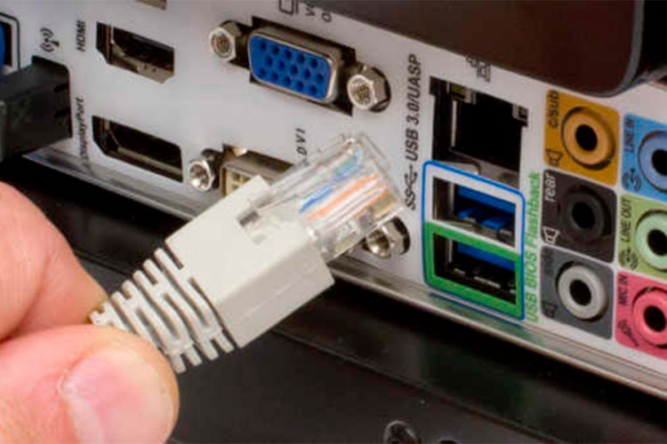 U BiH u četvrtom kvartalu više internet priključaka