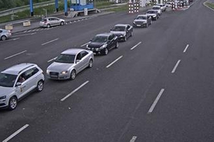 Pojačana frekvencija vozila na ulazu u BiH