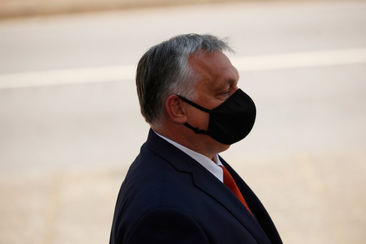 Orban: Mađarska se prva u Evropi vraća normalnom životu