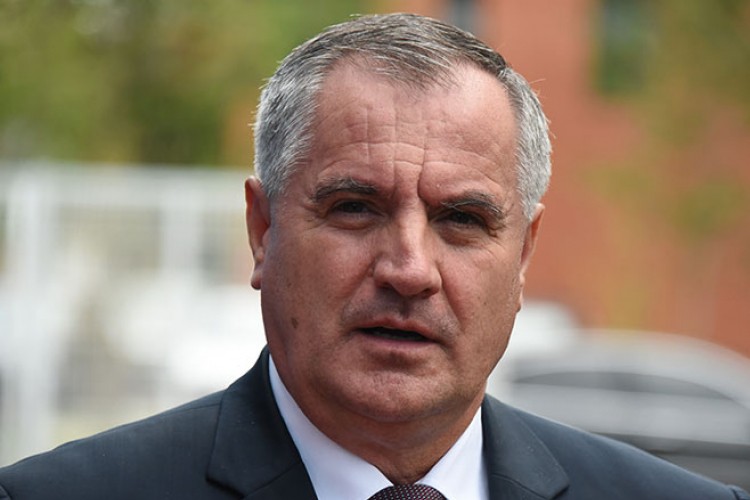 Višković: Sada se na djelu vidi da Drina spaja Srbe