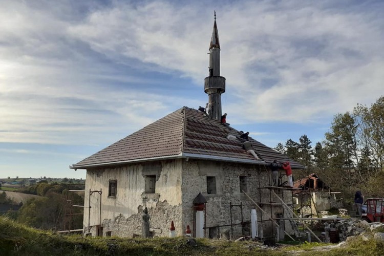 Mještani obnavljaju džamiju iz 17. vijeka