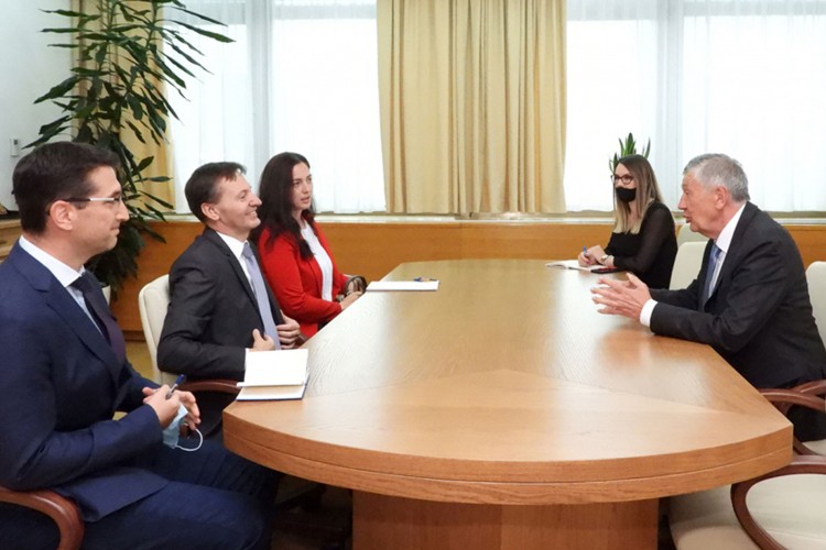 Radmanović: Unaprijediti ekonomsku saradnju Rumunijom