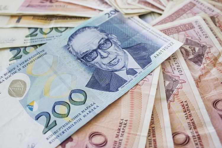 Stopa rasta prihoda od indirektnih poreza za ovu godinu 2,1 odsto