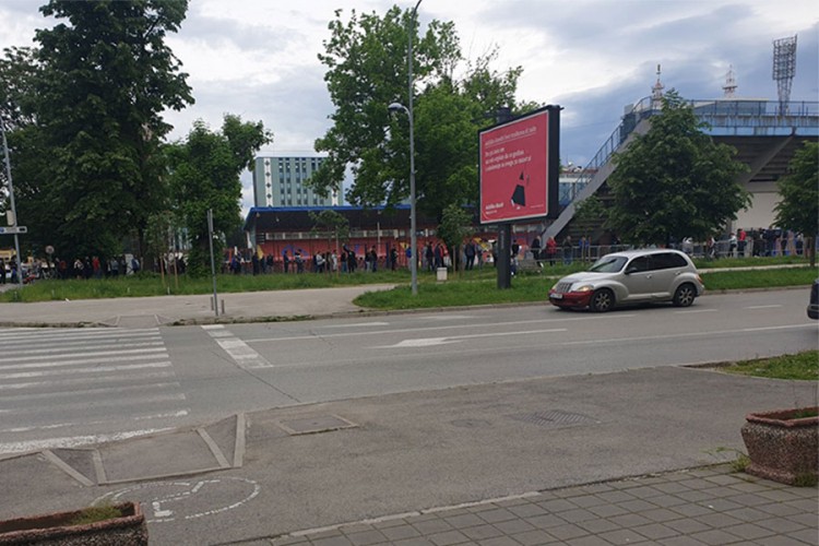 Gužva kod stadiona u Banjaluci, počela prodaja ulaznica za meč Borca i Tuzla Sitija