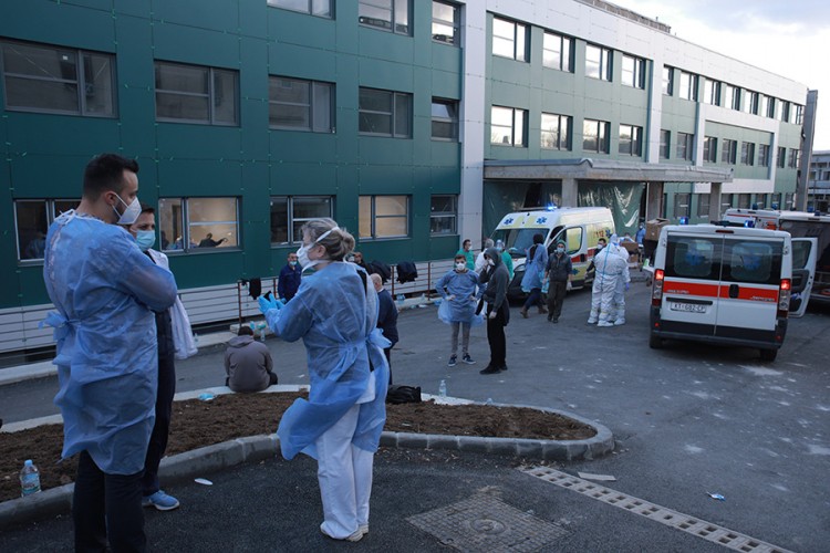 U Hrvatskoj 251 novi slučaj zaraze koronom i 20 umrlih