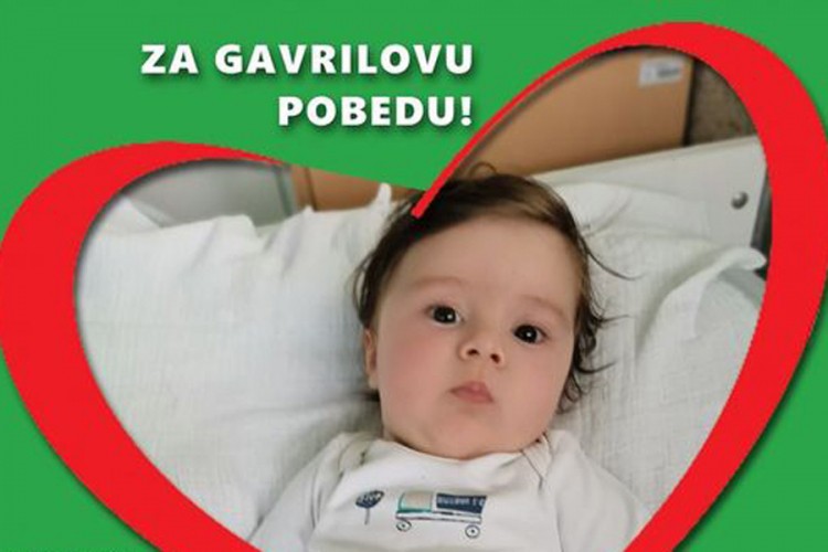 Obezbijeđena sredstva za liječenje malog Gavrila