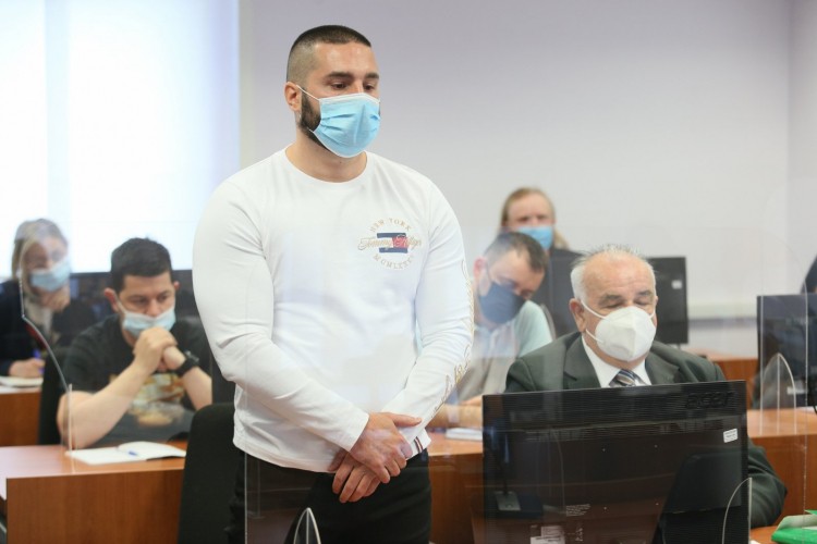 Počelo suđenje Šakiću: Ćulum bio ubijeđen da će ga sasjeći rafal