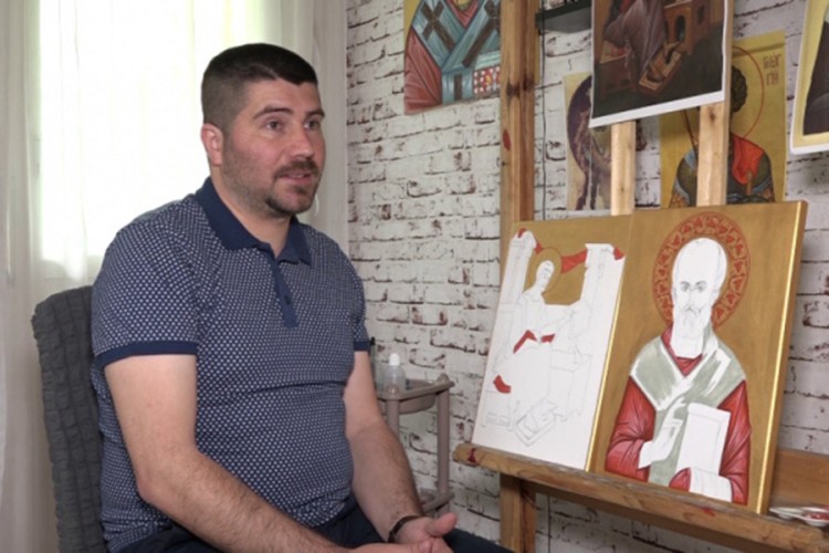 Mladi ikonopisac Mišo Damjanović: Lik Bogorodice najteže izobraziti