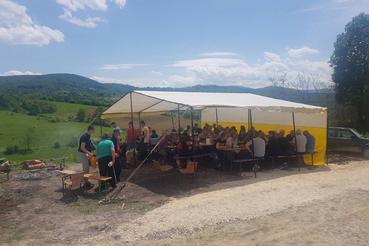 Raseljeni Srbi uredili selo Fajtovci