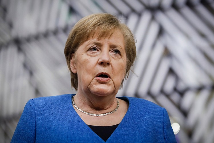 Merkel: Hitno oslobodti Protaseviča i njegovu partnerku