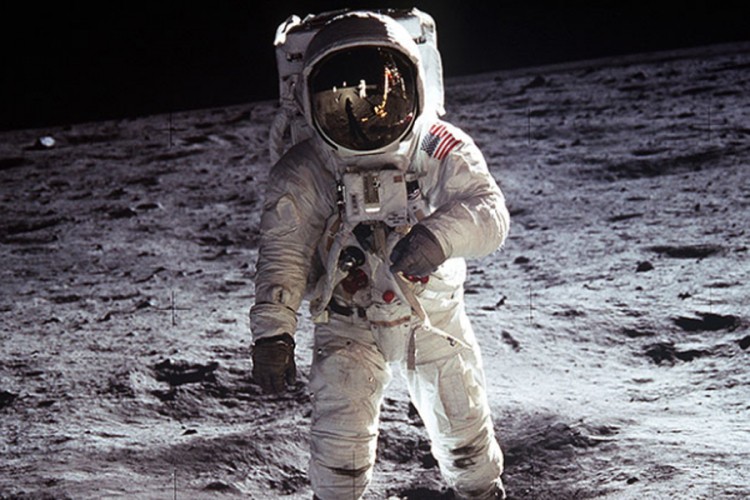 Astronauti na Mjesecu moći će da koriste Whatsapp i Netflix