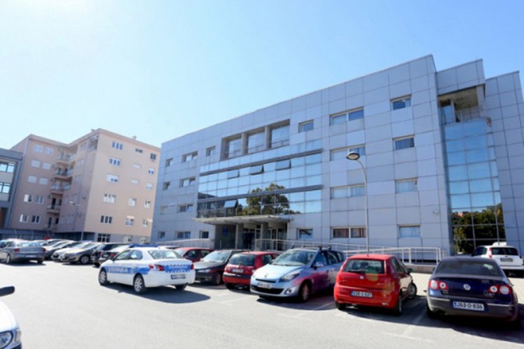 Ponovo predložen pritvor za osumnjičenog za nasilje nad majkom
