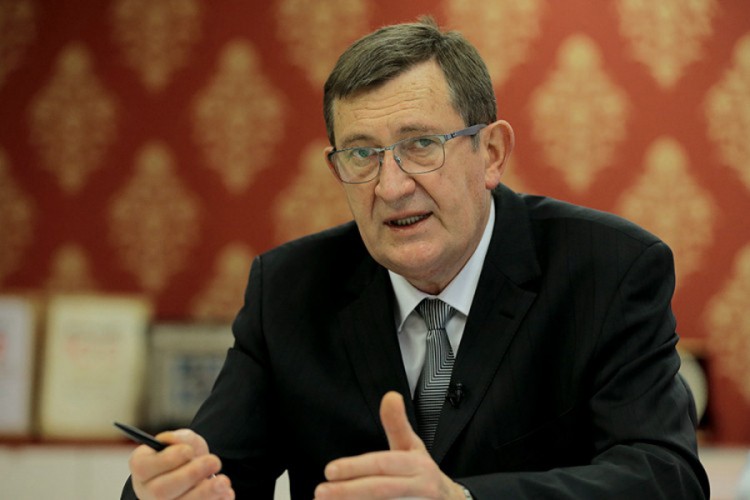 Mitrović: Rješenje pitanja tranzita sa Hrvatskom u narednim satima