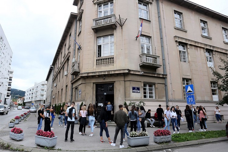 "Nezavisne" danas objavljuju konkurs za upis u srednje škole